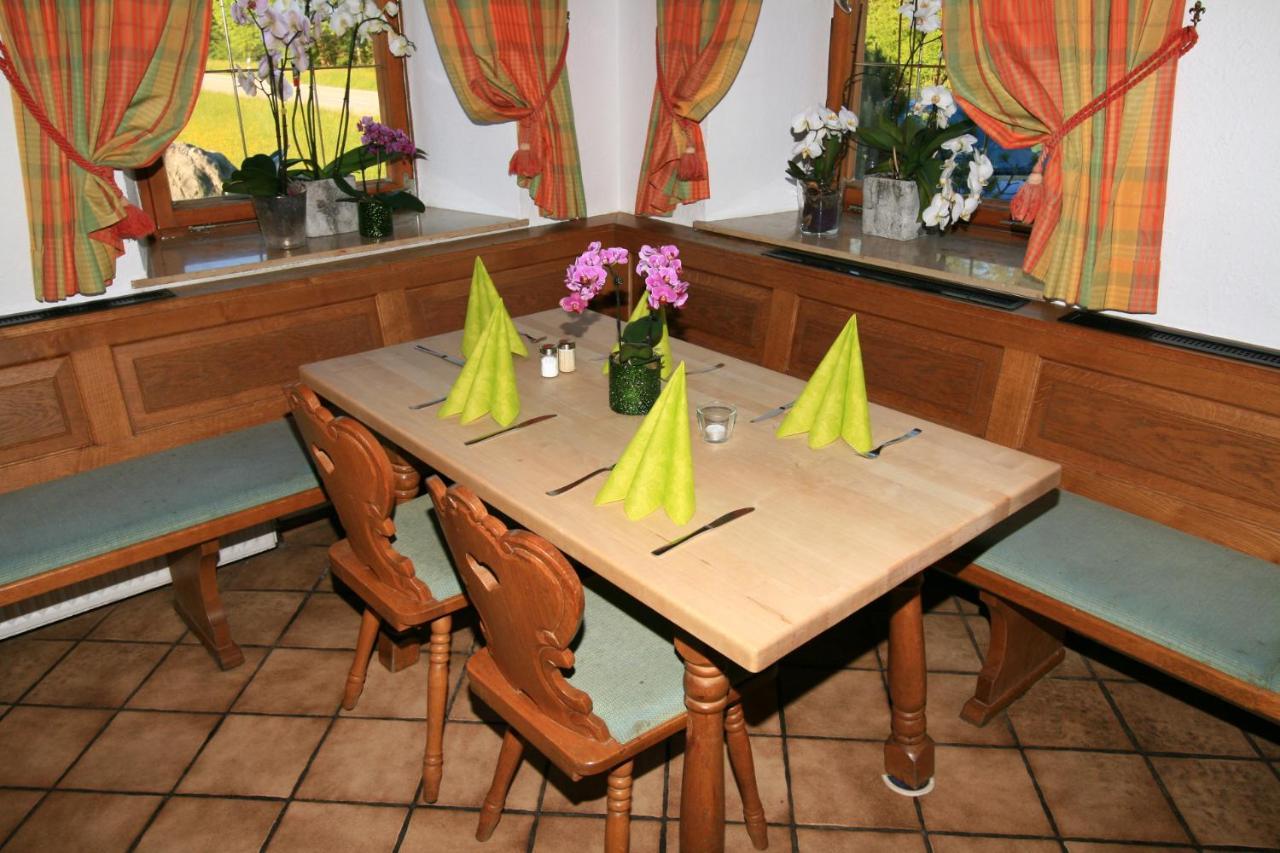 Landgasthof Auerschmiede Irschenberg Bagian luar foto
